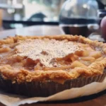 Dutch Apple Pie Recipe: Spiced Apples & Crumbly Streusel Topping