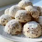 buttery pecan snowball cookies