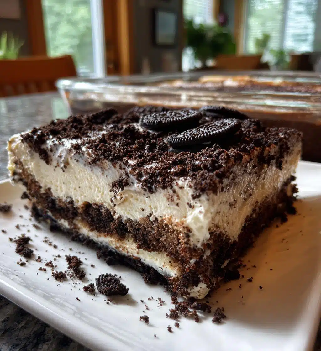 oreo dirt cake - detail 1