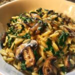 creamy spinach and mushroom orzo