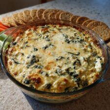 Healthy Spinach Artichoke Dip Recipe to Delight 7 Times
