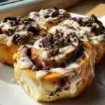 oreo stuffed cinnamon rolls