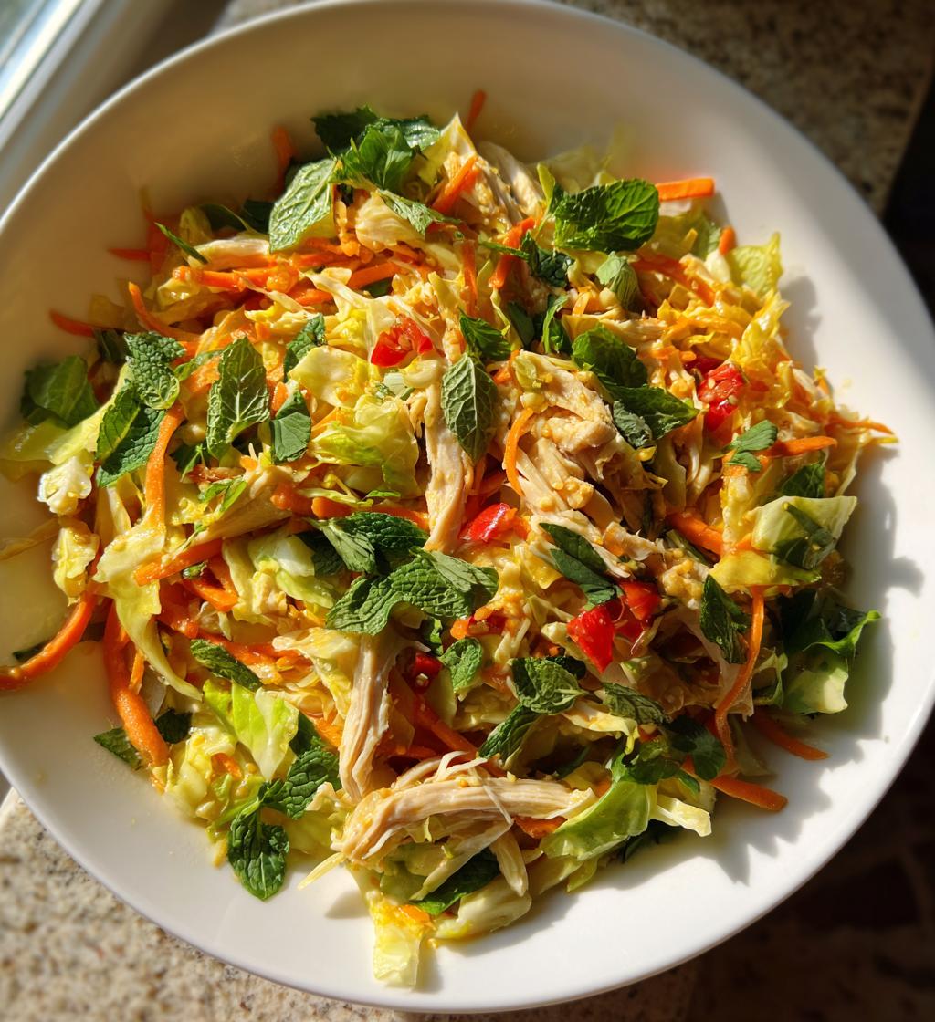 vietnamese cold chicken salad goi ga - detail 1