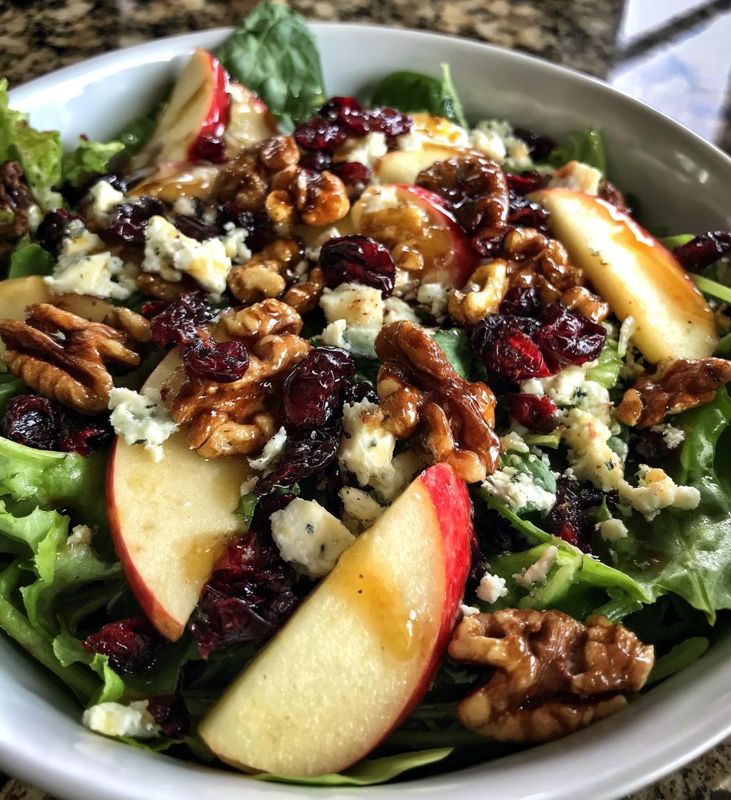 Christmas Apple Walnut Salad - detail 1