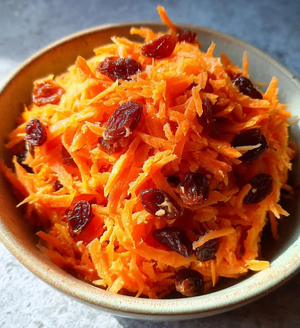 Christmas Carrot and Raisin Salad - detail 1