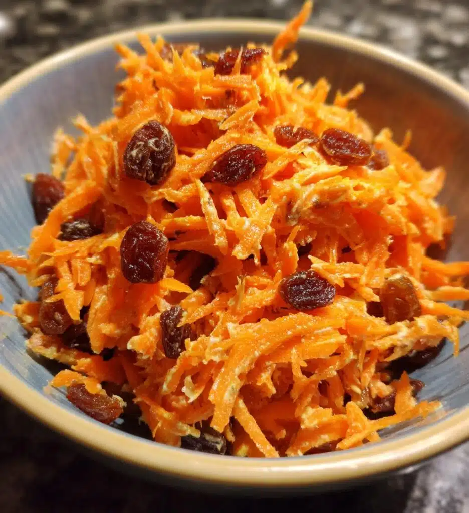 Christmas Carrot and Raisin Salad