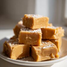 Christmas Peanut Butter Fudge: 5 Sweet Reasons to Indulge