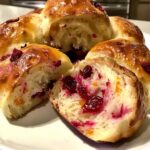 Cranberry Orange Dinner Rolls