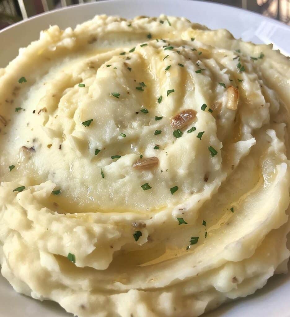 Creamy Garlic Mashed Potatoes