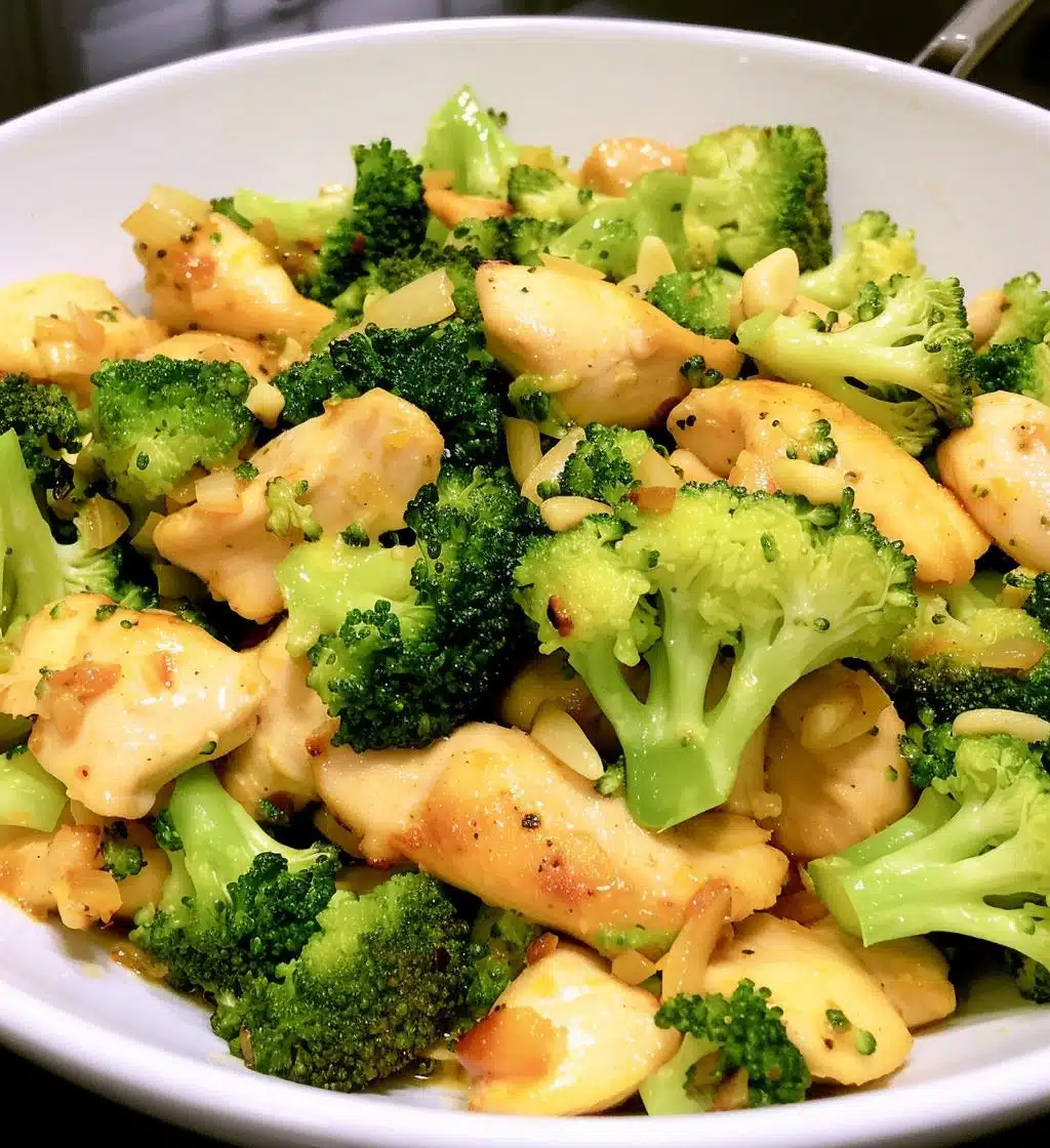 Lemon Garlic Chicken & Broccoli Skillet - detail 1