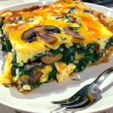 Spinach Mushroom Breakfast Casserole: 5 Reasons to Love It