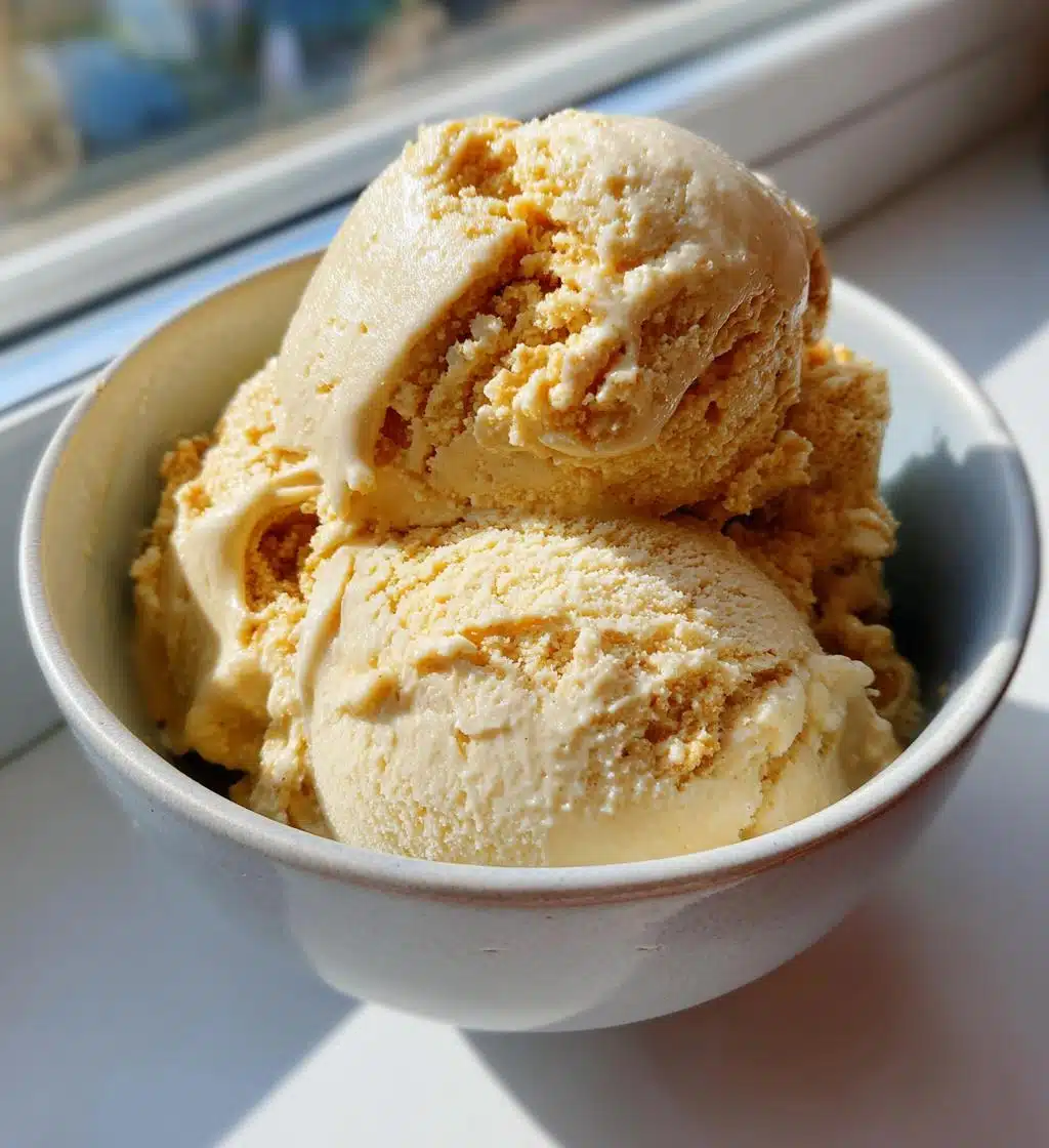 peanut butter banana ice cream - detail 1