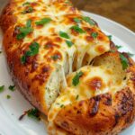 Cheesy Pull-Apart Garlic Bread