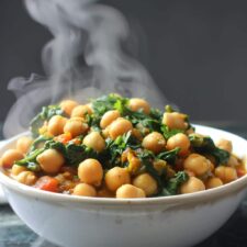 Chickpea & Spinach Coconut-Free Curry: 7 Flavorful Steps