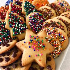 Christmas Cookie Platter: Create 7 Joyful Holiday Treats