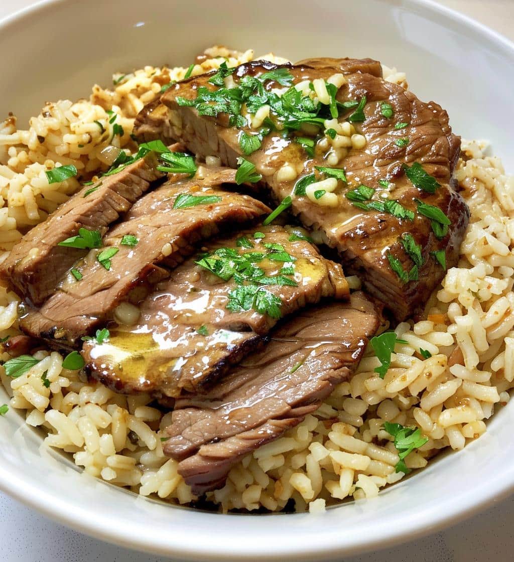 Garlic Butter Beef and Rice - detail 1