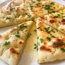 Garlic and Butter Flatbread Recipe for Unforgettable Flavor