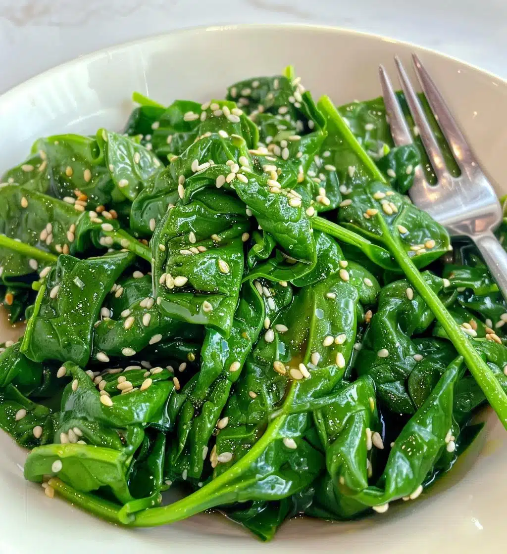 Korean Spinach Salad (Sigeumchi Namul) - detail 1
