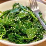Korean Spinach Salad (Sigeumchi Namul)