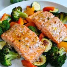 Salmon with Roasted Veggies: 5 Reasons to Love It