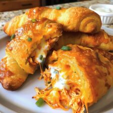 These mouthwatering buffalo chicken bombs: 5 Reasons to Indulge