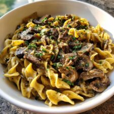 One Pot Beef Stroganoff: 7 Comforting Steps to Deliciousness