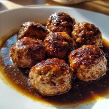 Salisbury Steak Meatballs: 7 Comforting Bites to Savor