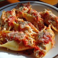 Seafood Stuffed Shells: 7 Dreams of Comfort in Every Bite