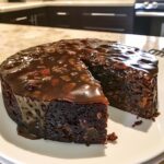 Classic Sticky Ginger & Date Cake