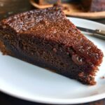 Old-Fashioned Muscovado & Date Butter Cake
