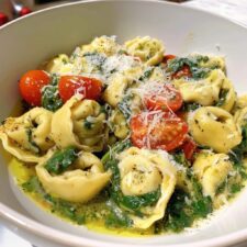 Spinach Tomato Tortellini: 5 Irresistible Comfort Bites