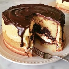 Boston Cream Pie Poke Cake: 5 Steps to Pure Indulgence