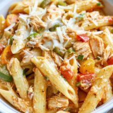 Cajun Chicken Pasta Crockpot: 7 Comforting Flavor Bombs