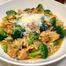 Chicken Broccoli Orzo: 7 Comforting Reasons to Enjoy