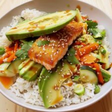 Crispy Salmon Rice Bowl: 7 Joyful Flavors Await