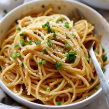 Garlic Sesame Noodles: 20-Minute Flavorful Comfort Food