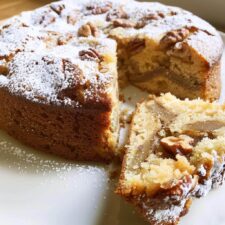 Ginger Walnut Tea Cake: 7 Comforting Flavors to Savor